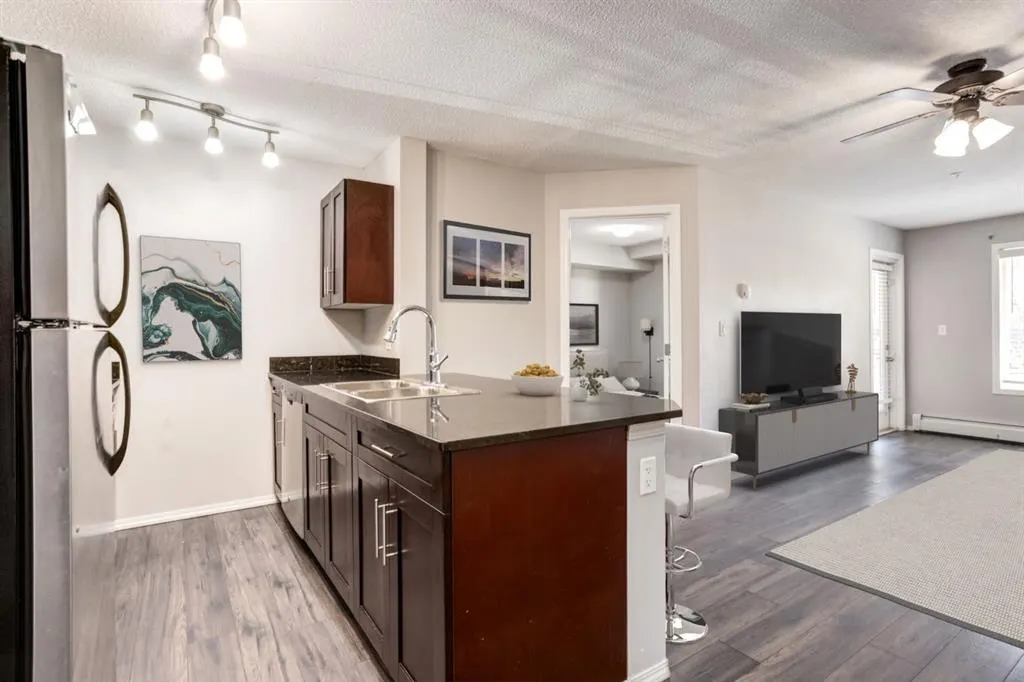 403 Mackenzie Way SW, #2108