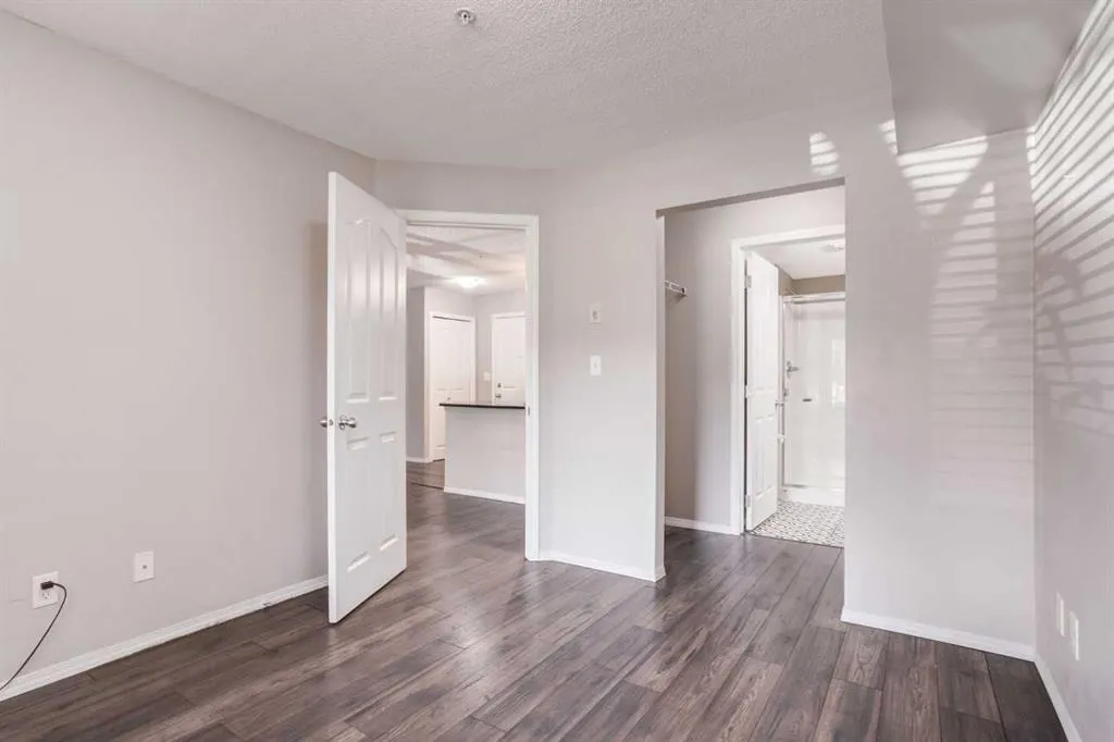 403 Mackenzie Way SW, #2108