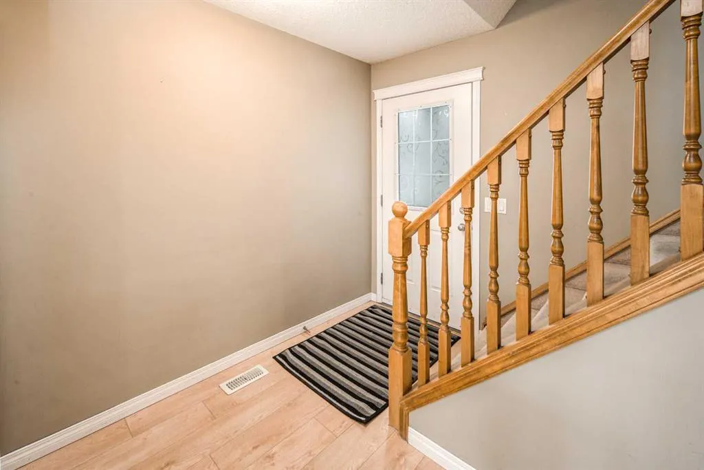 143 Covepark Green NE