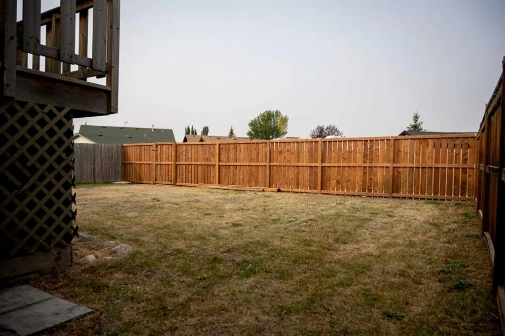 38 Woodbine Avenue NW