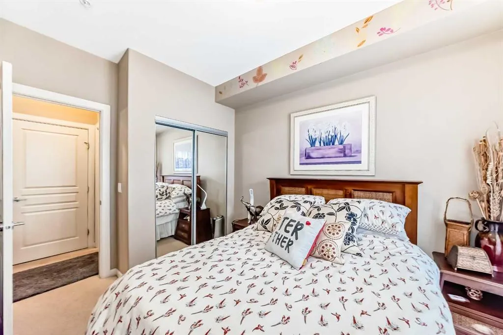 52 Cranfield Link SE, #212