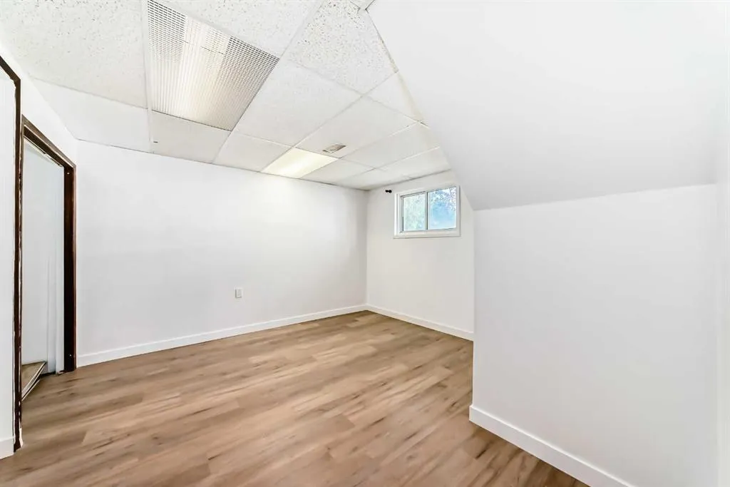 331 Sunvale Drive SE