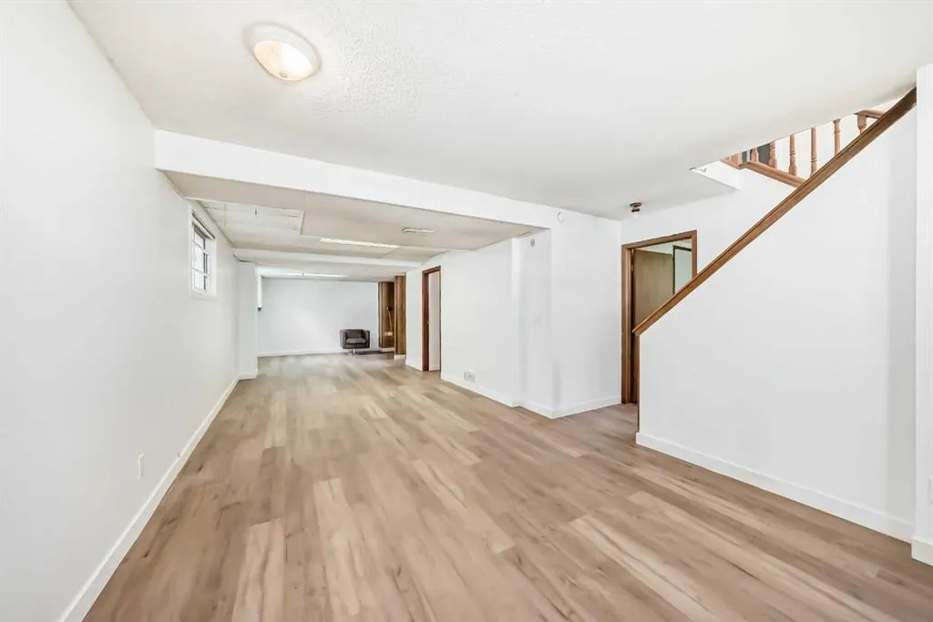 331 Sunvale Drive SE