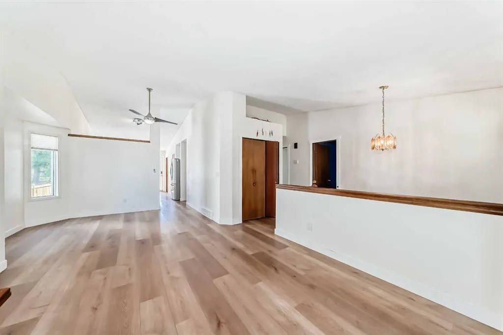 331 Sunvale Drive SE