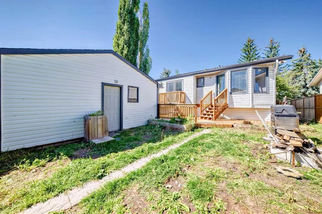 331 Sunvale Drive SE
