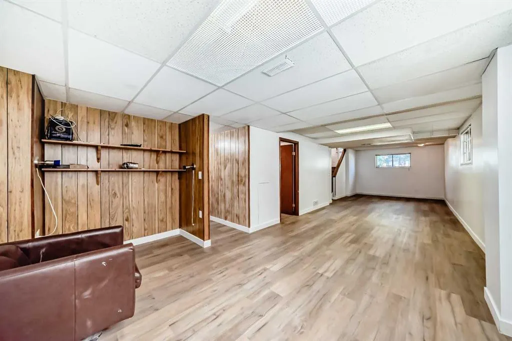 331 Sunvale Drive SE