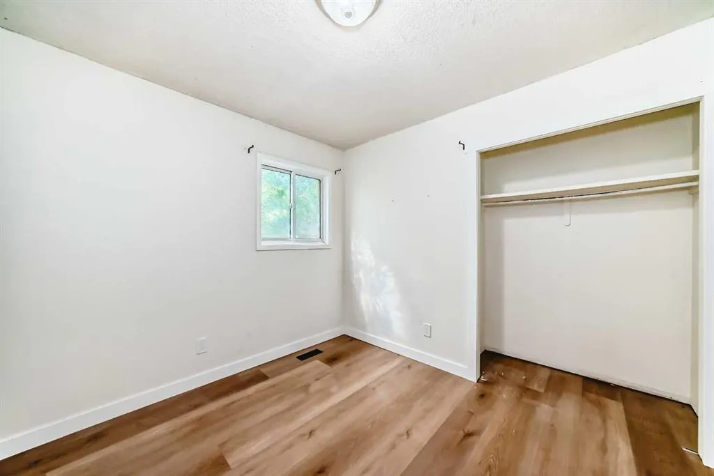 331 Sunvale Drive SE