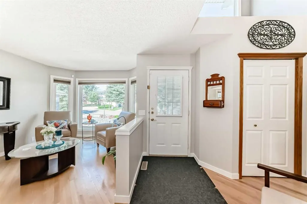 15 Chaparral Link SE