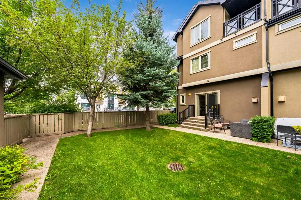 442 12 Avenue NE, #2