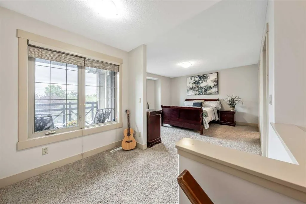 442 12 Avenue NE, #2