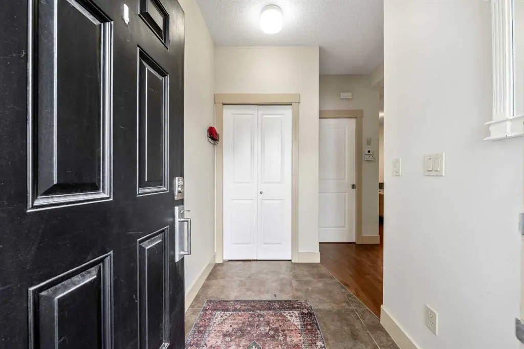 442 12 Avenue NE, #2