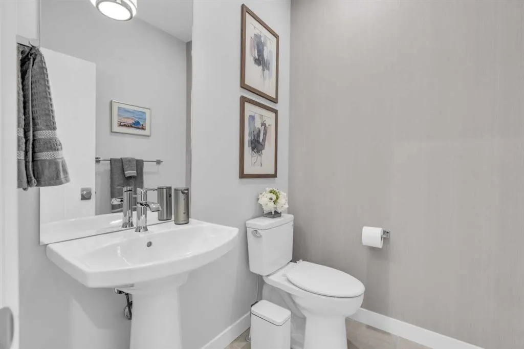 111 Marina Cove SE
