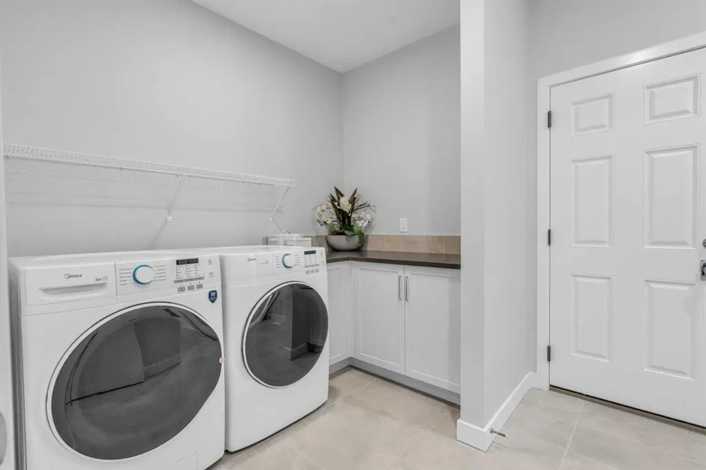 111 Marina Cove SE