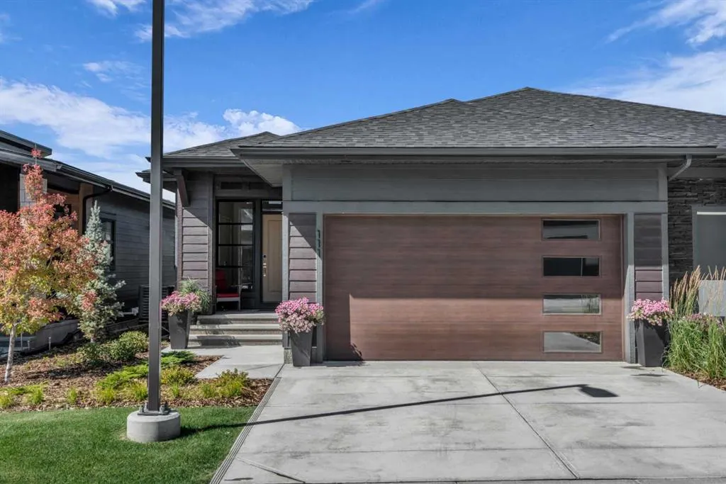 111 Marina Cove SE