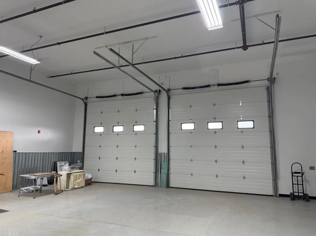64146 393 LOOP E Avenue E, #6