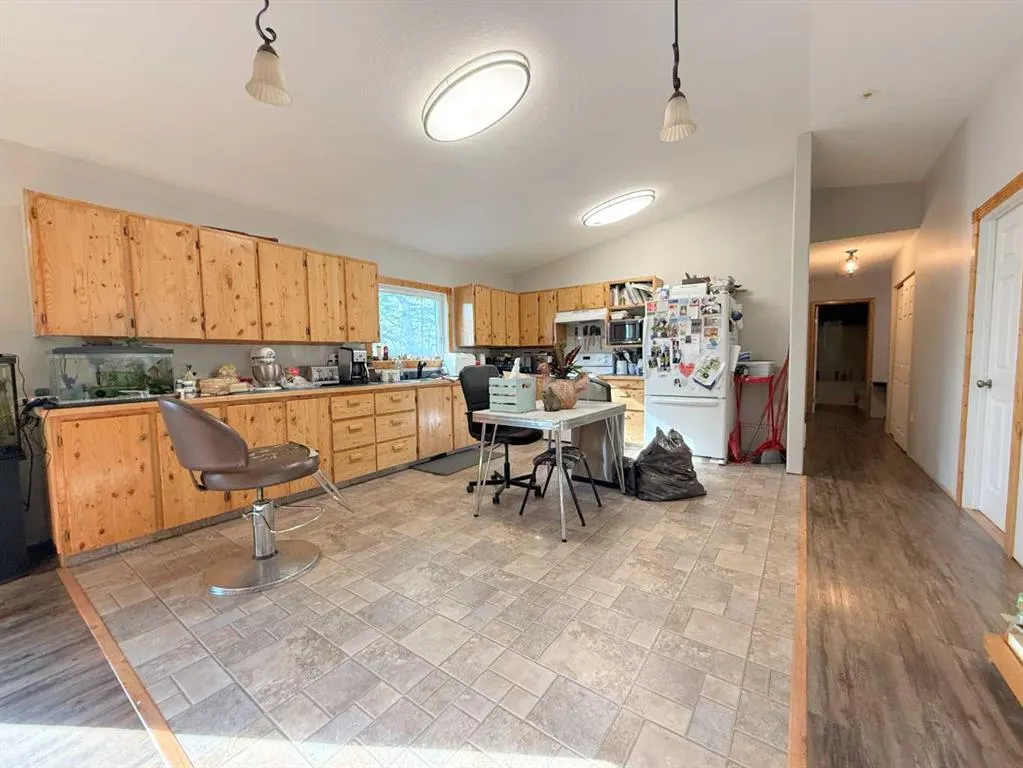640002 Range Road 230.6