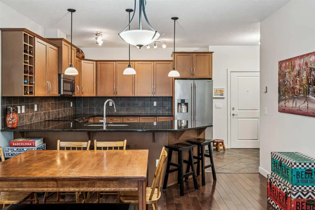 35 Aspenmont Heights SW, #243