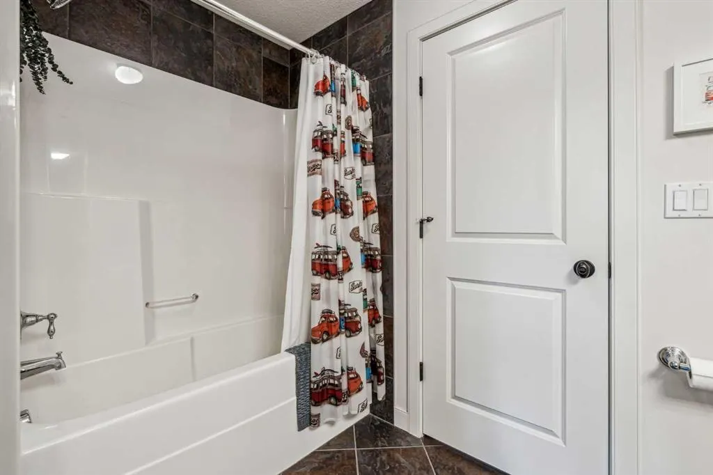 35 Aspenmont Heights SW, #243