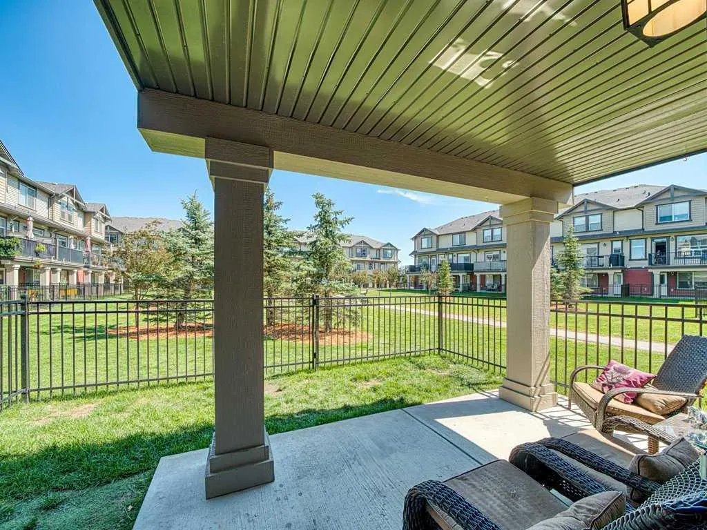 1086 Williamstown Boulevard NW, #301