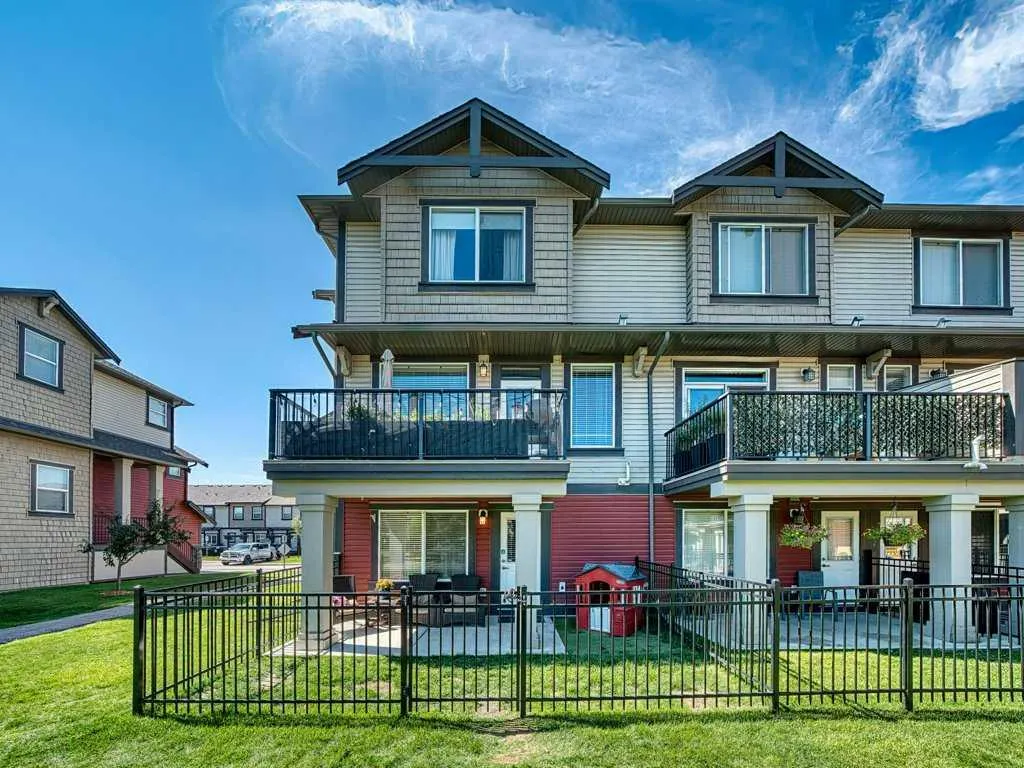 1086 Williamstown Boulevard NW, #301