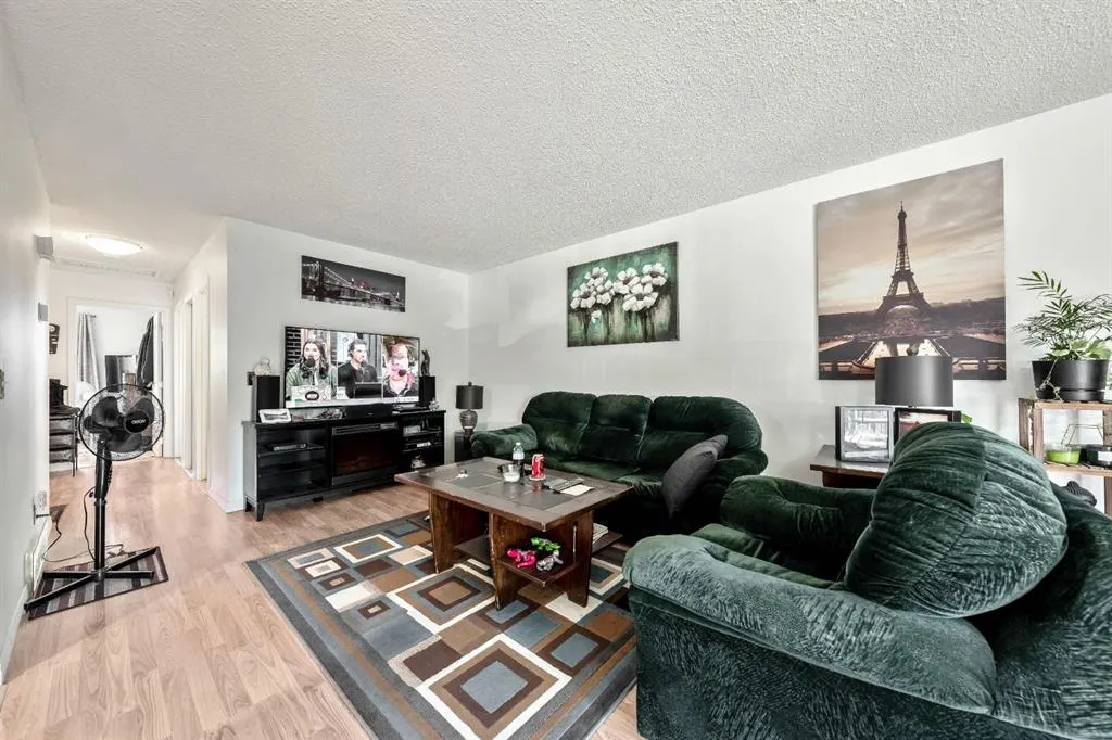 23 Doverville Way SE
