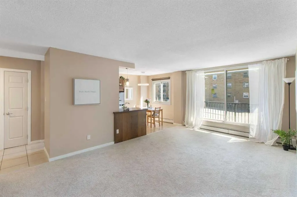 635 57 Avenue SW, #201