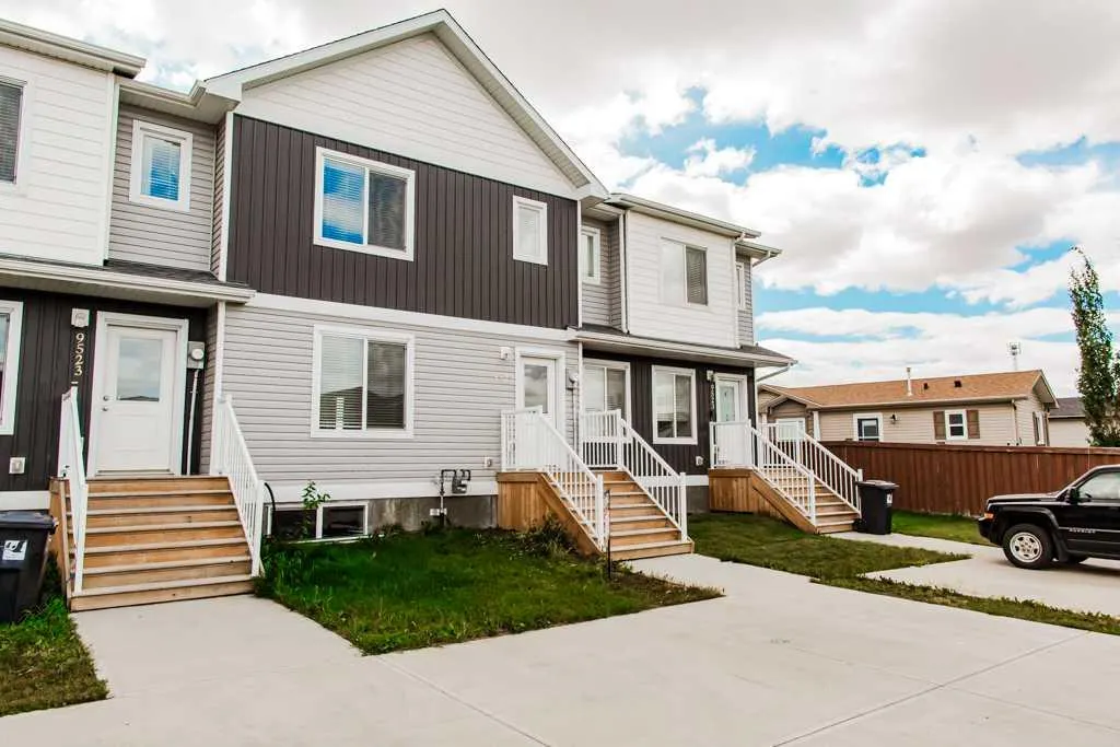 9523 112 Avenue, #B