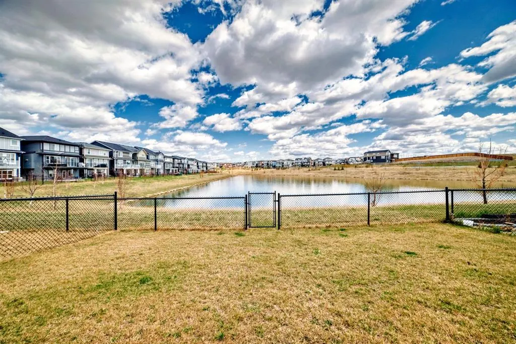 34 Carringsby Landing NW
