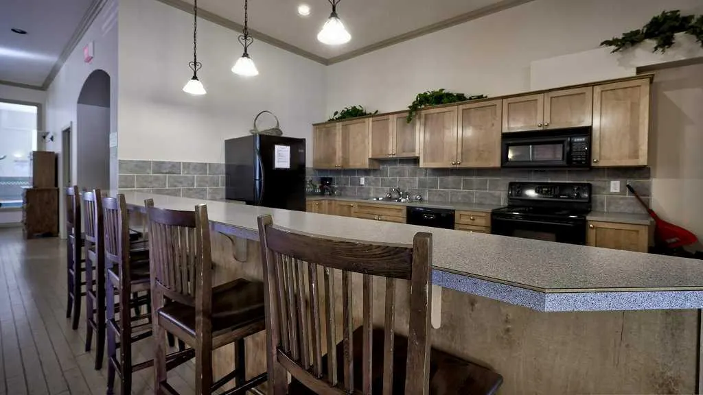 3000 Marda Link SW, #250