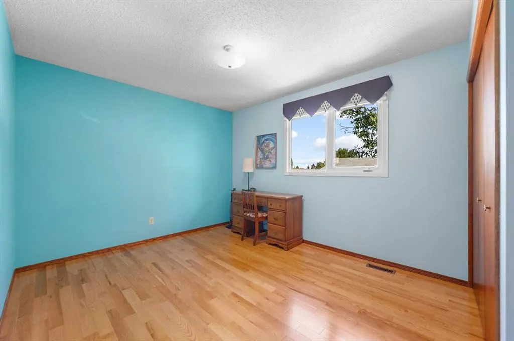 7 Bernard Court NW
