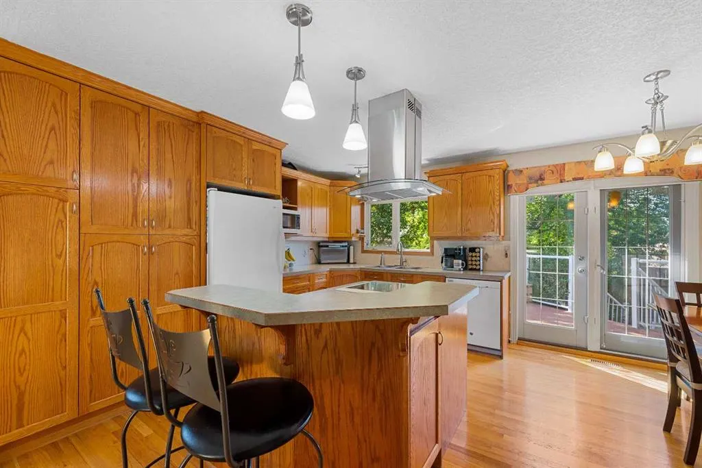 7 Bernard Court NW