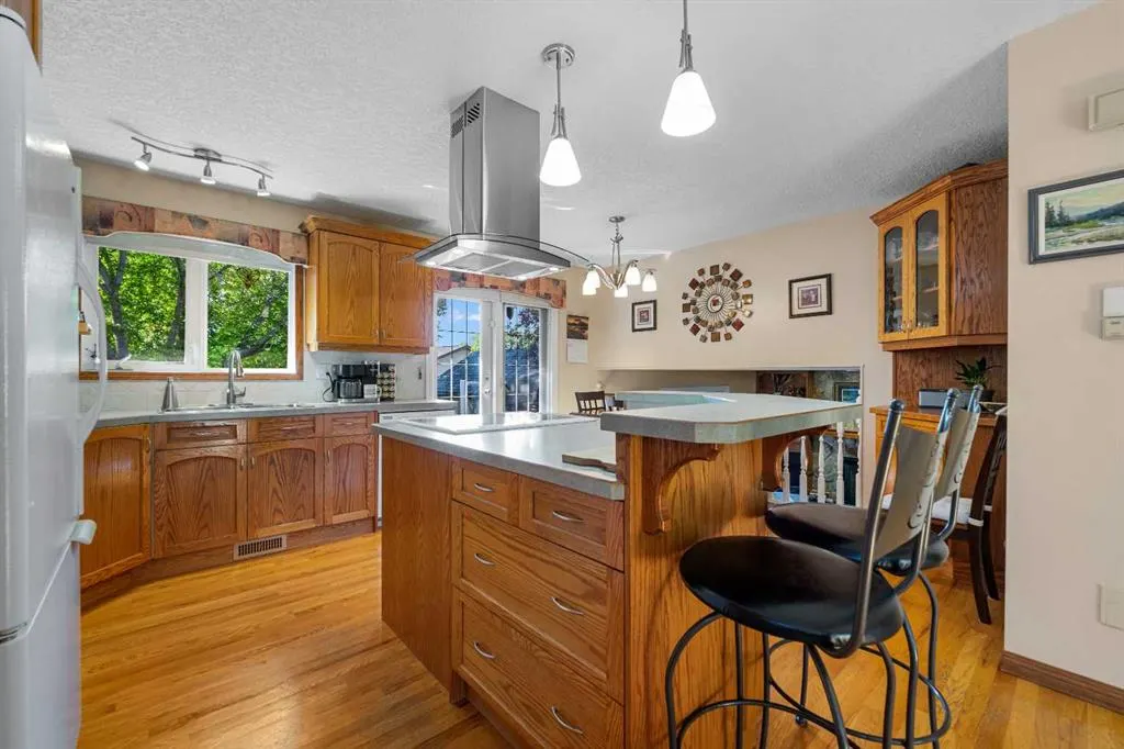 7 Bernard Court NW