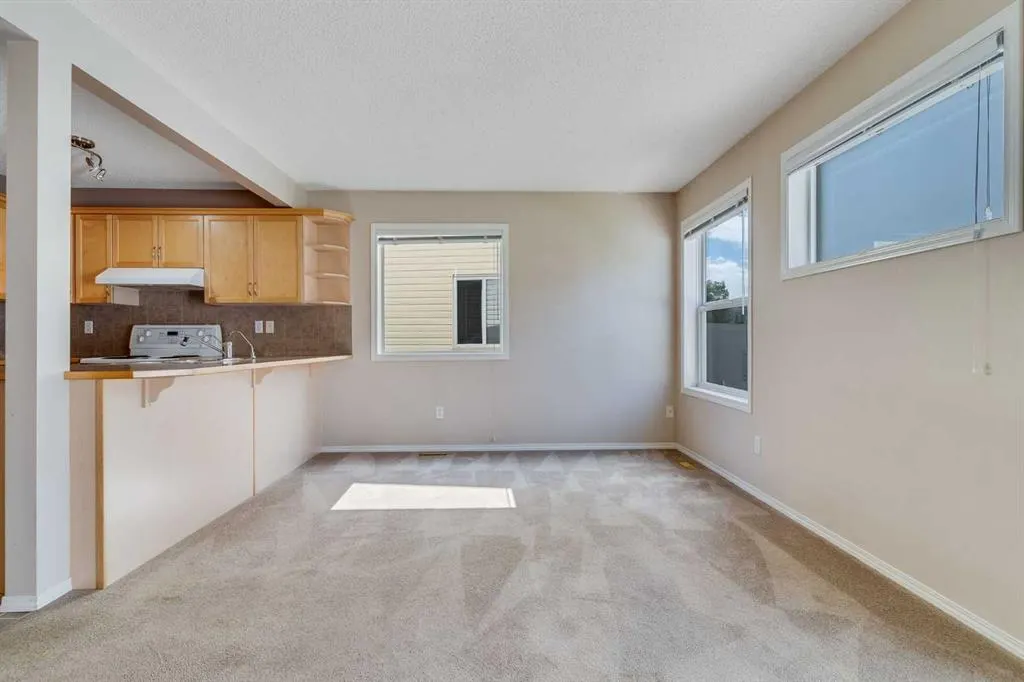 47 Country Village Circle NE