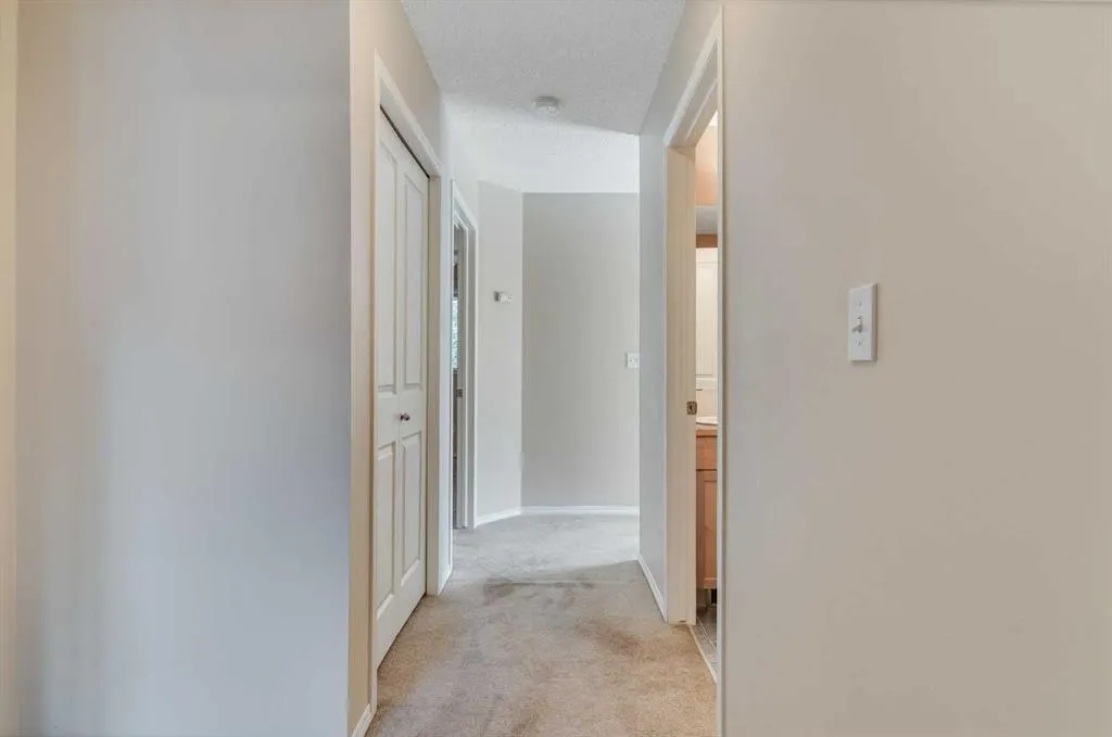 47 Country Village Circle NE