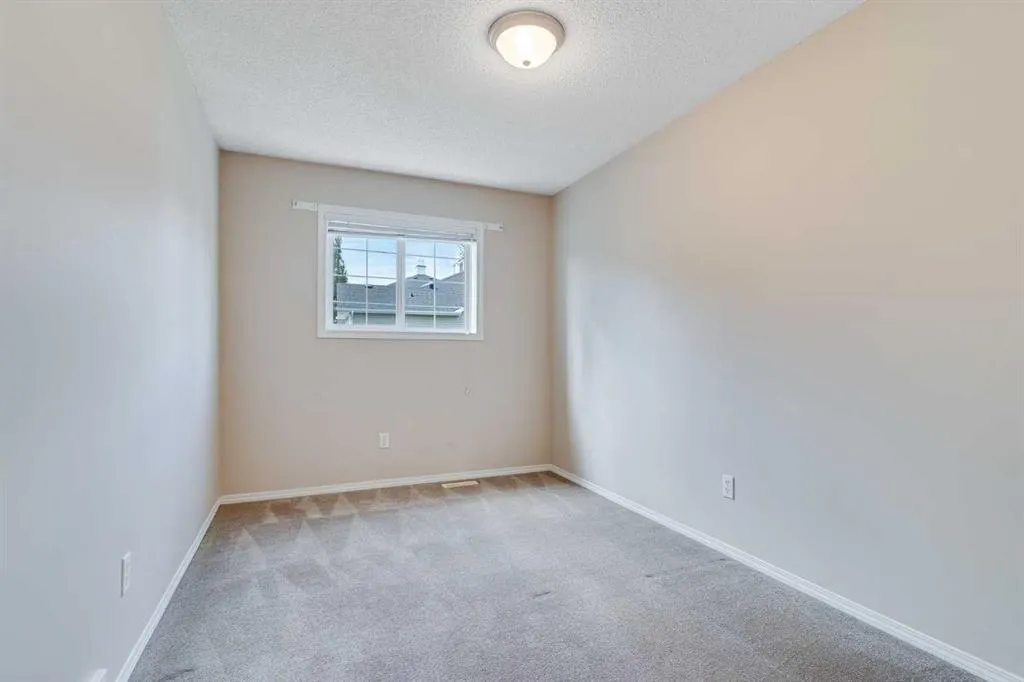 47 Country Village Circle NE