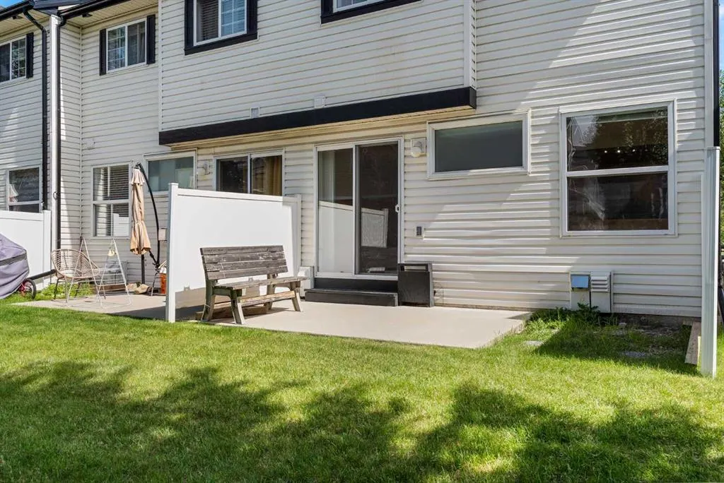 47 Country Village Circle NE