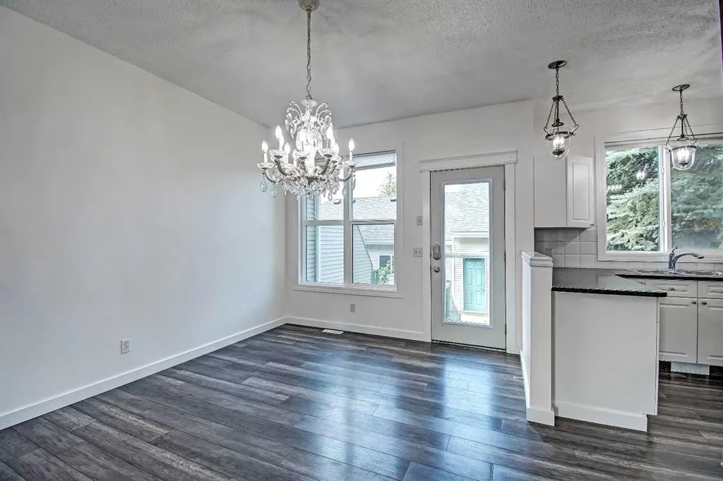 22 Prestwick Gardens SE