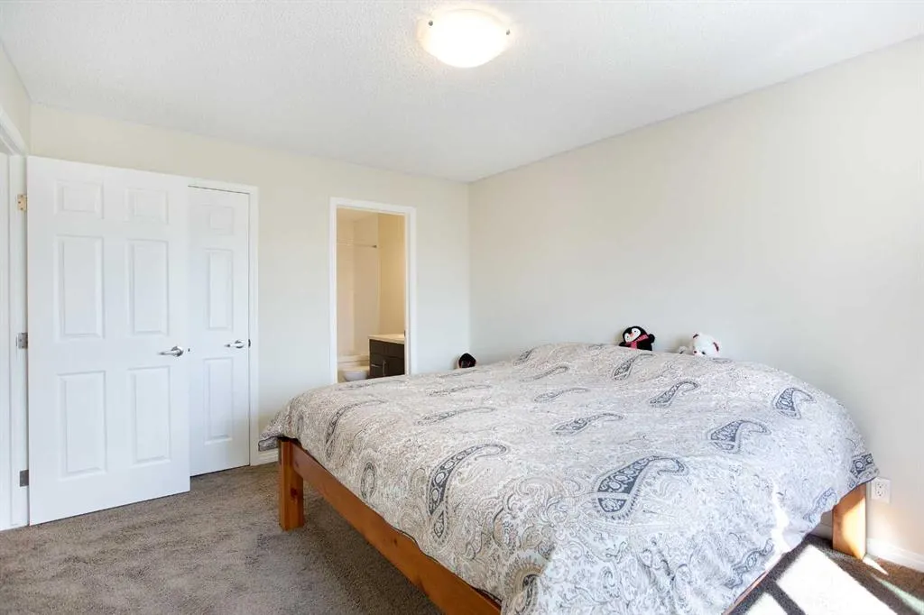 176 Windstone Link SW