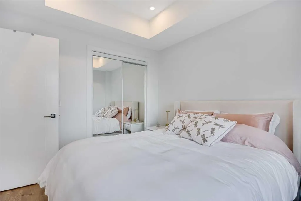 8230 Broadcast Avenue, #402