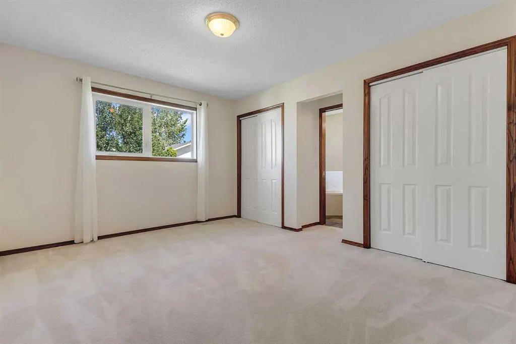 62 Arbour Wood Crescent NW