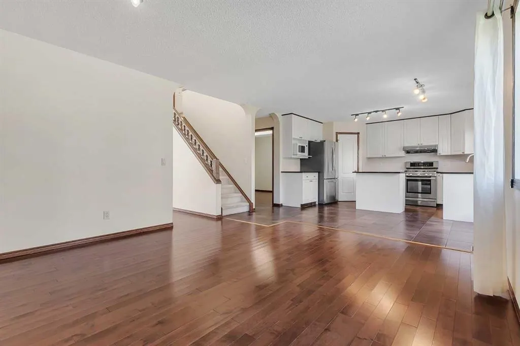 62 Arbour Wood Crescent NW