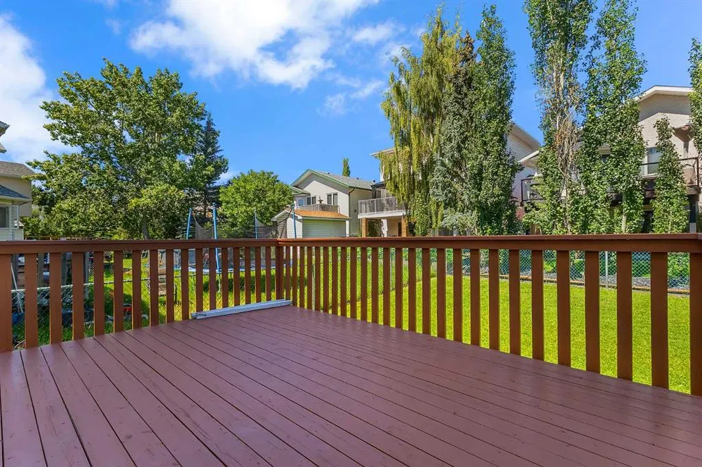 62 Arbour Wood Crescent NW