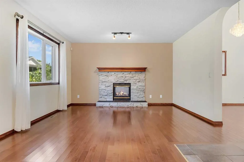 62 Arbour Wood Crescent NW