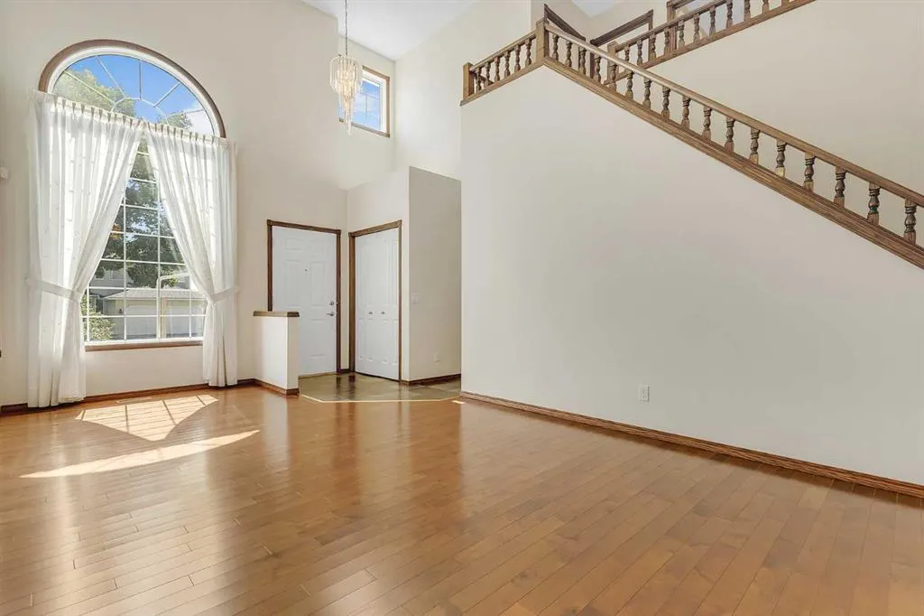 62 Arbour Wood Crescent NW