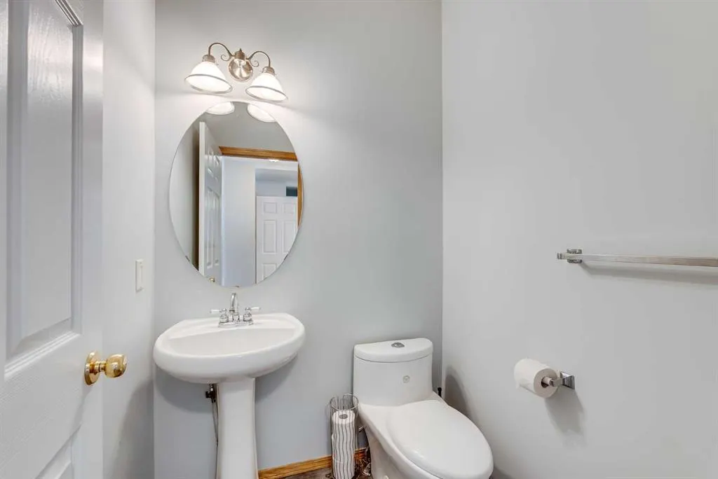 105 Martha’s Haven Green NE