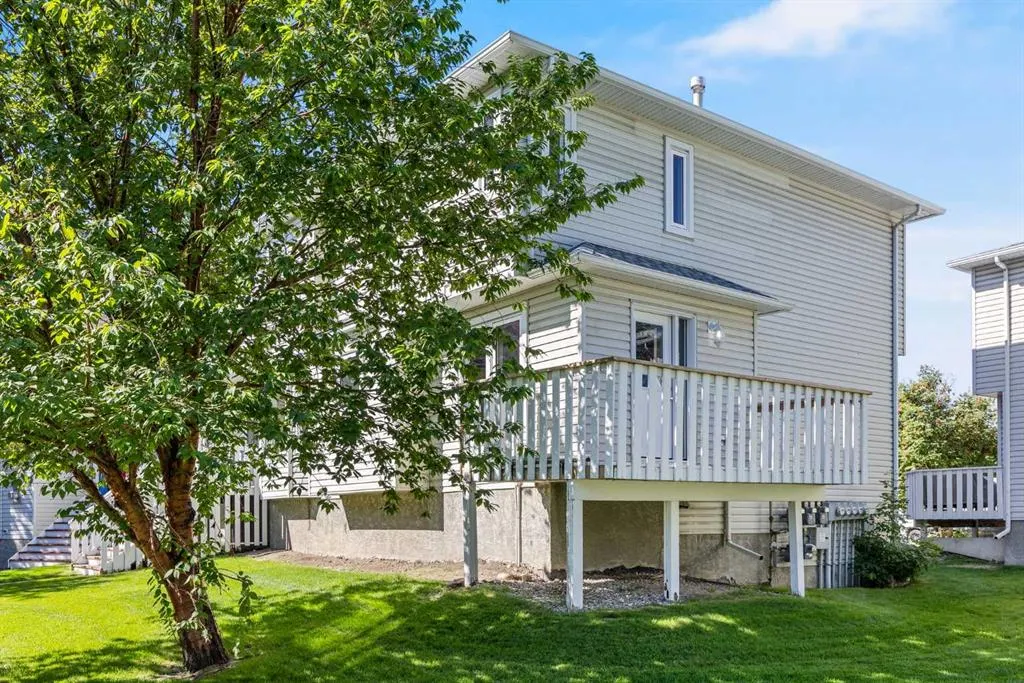 225 Killarney Glen Court SW