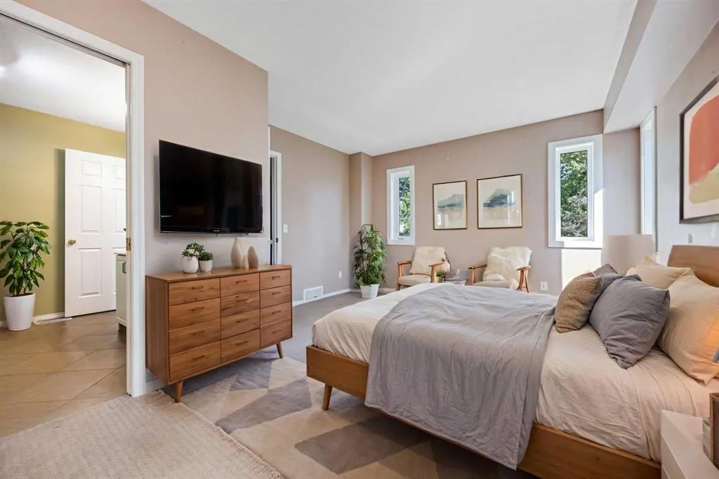 225 Killarney Glen Court SW