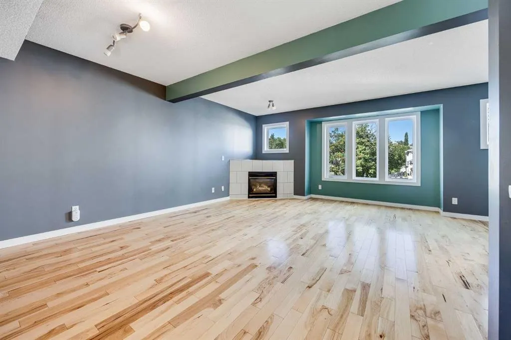 225 Killarney Glen Court SW