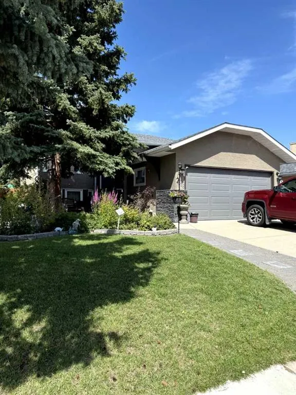 1328 Meadowbrook Drive SE