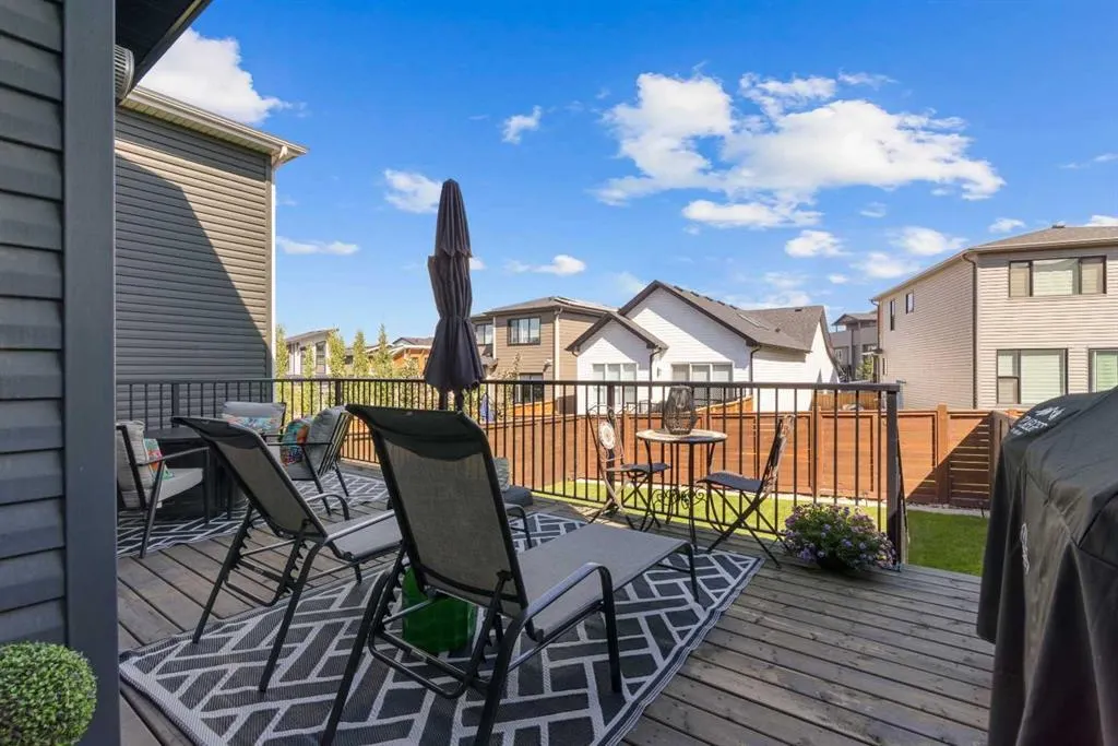 20 Rowley Rise NW
